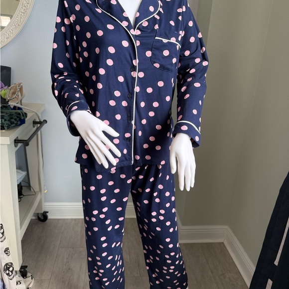kate spade Other - Kate Spade Matching Pajama Set Timeless Design Size 8 Top and Small Bottom